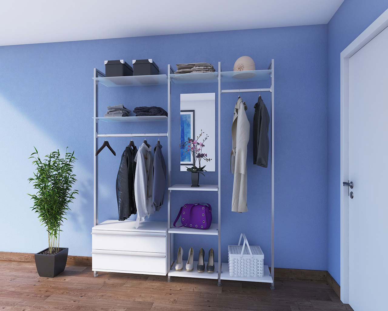 Offene Garderobe mit zwei großen Schubladen, Kleiderstangen und vielen Ablageböden in Holz und Glas für Taschen, Schuhe, mit Kleidung, die ordentlich aufgehängt ist. Profile Silber, Holzböden und Schränke Weiß, Glasböden satiniert