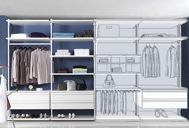 Ein weißer Kleiderschrank vor einer blauen Wand, auf der linken Seite als Foto auf der rechten Seite weiterführend als Skizze dargestellt.