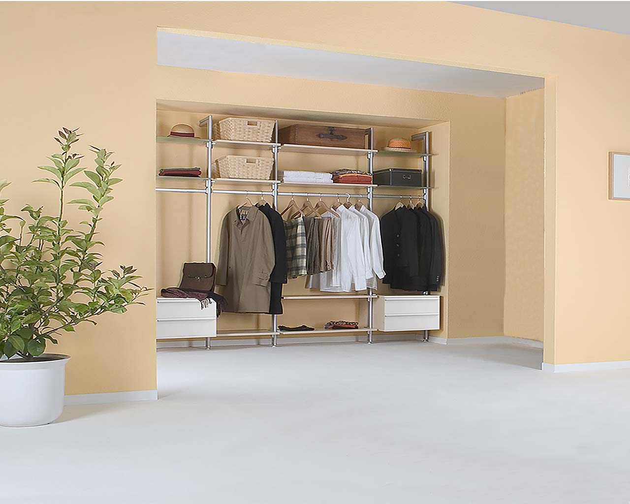 Ankleidezimmer Schranksystem PRIMERA