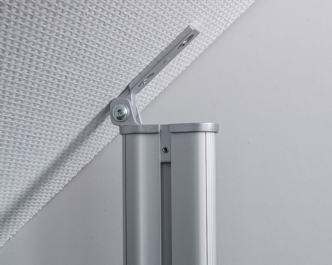 Dachschrägenadapter für offenes Schranksystem SOFT